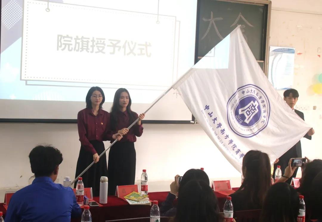 d91be3e2e7d24d95a6329c76588b1ee4.jpg d91be3e2e7d24d95a6329c76588b1ee4.jpg