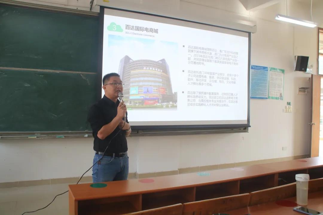 6e3d9857708f44e598b90d23a619e91e.jpg 6e3d9857708f44e598b90d23a619e91e.jpg