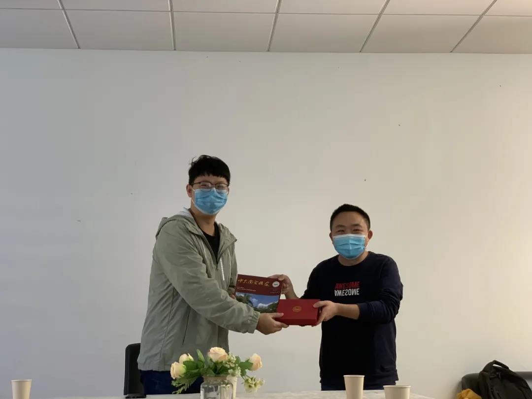 1a231bd2354e404a9401b0909f43f46b.jpg 1a231bd2354e404a9401b0909f43f46b.jpg